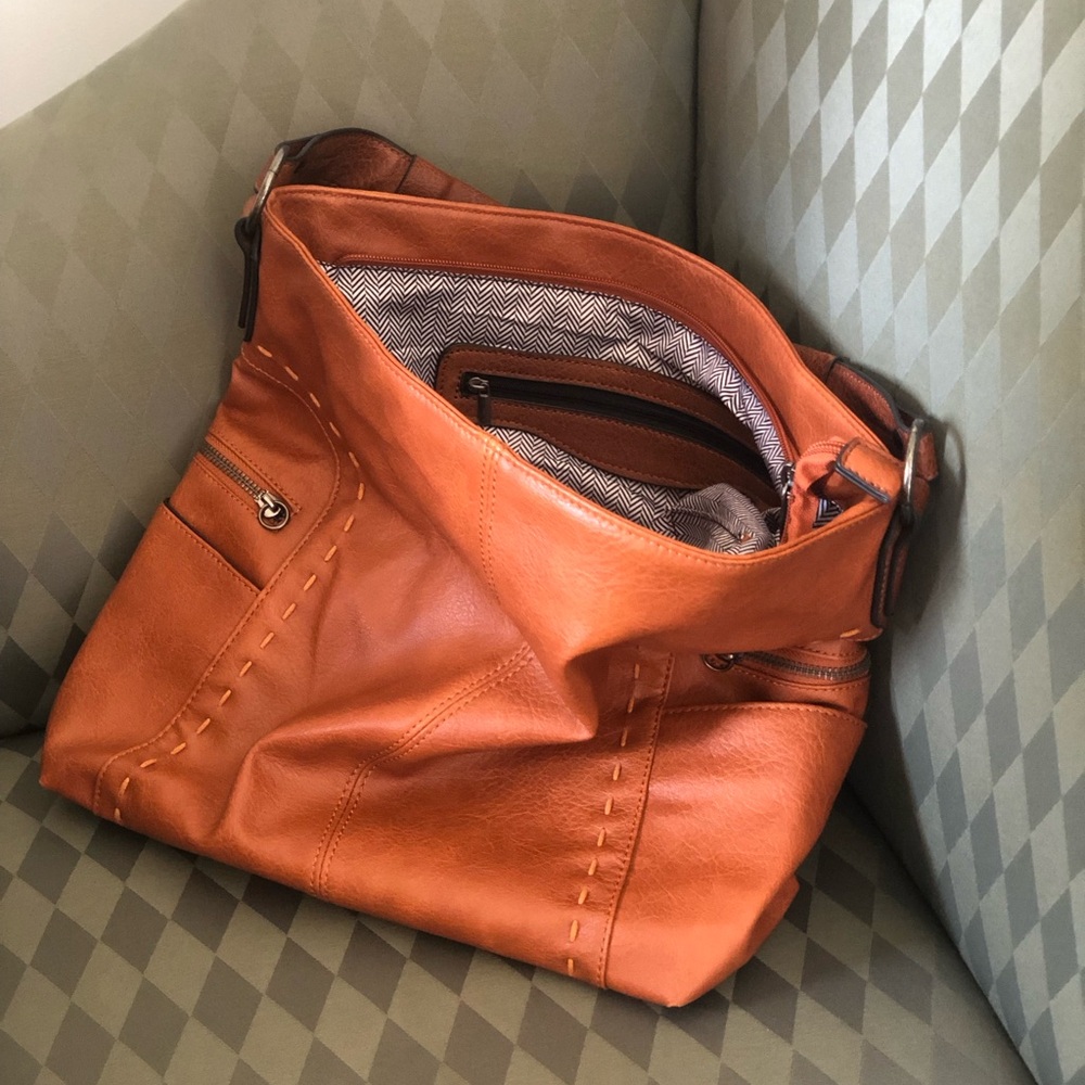 Tan Cognac Vegan Leather Slouchy Shoulder Bag Purse • Chevron Lining